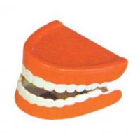 Large Chattering Teeth